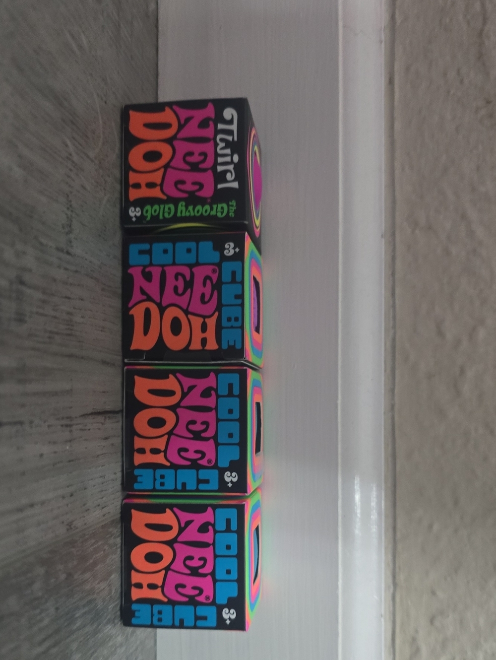 Mini Needoh Twirl And 3 Cool Cubes